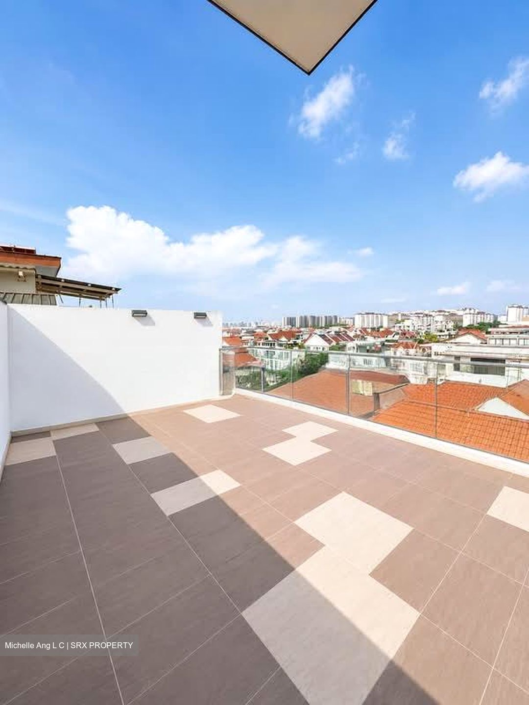 Sunstone Residences (D14), Apartment #581888461